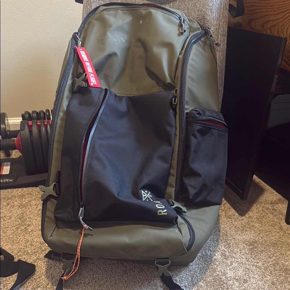 Roark 5 day mule 55l- Olive and Black
